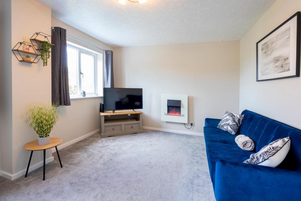 Bright & Modern 4 Bedroom Townhouse Stafford Exteriér fotografie